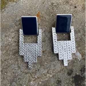 Art deco, Vintage sliverplated/ deep blue earrings.